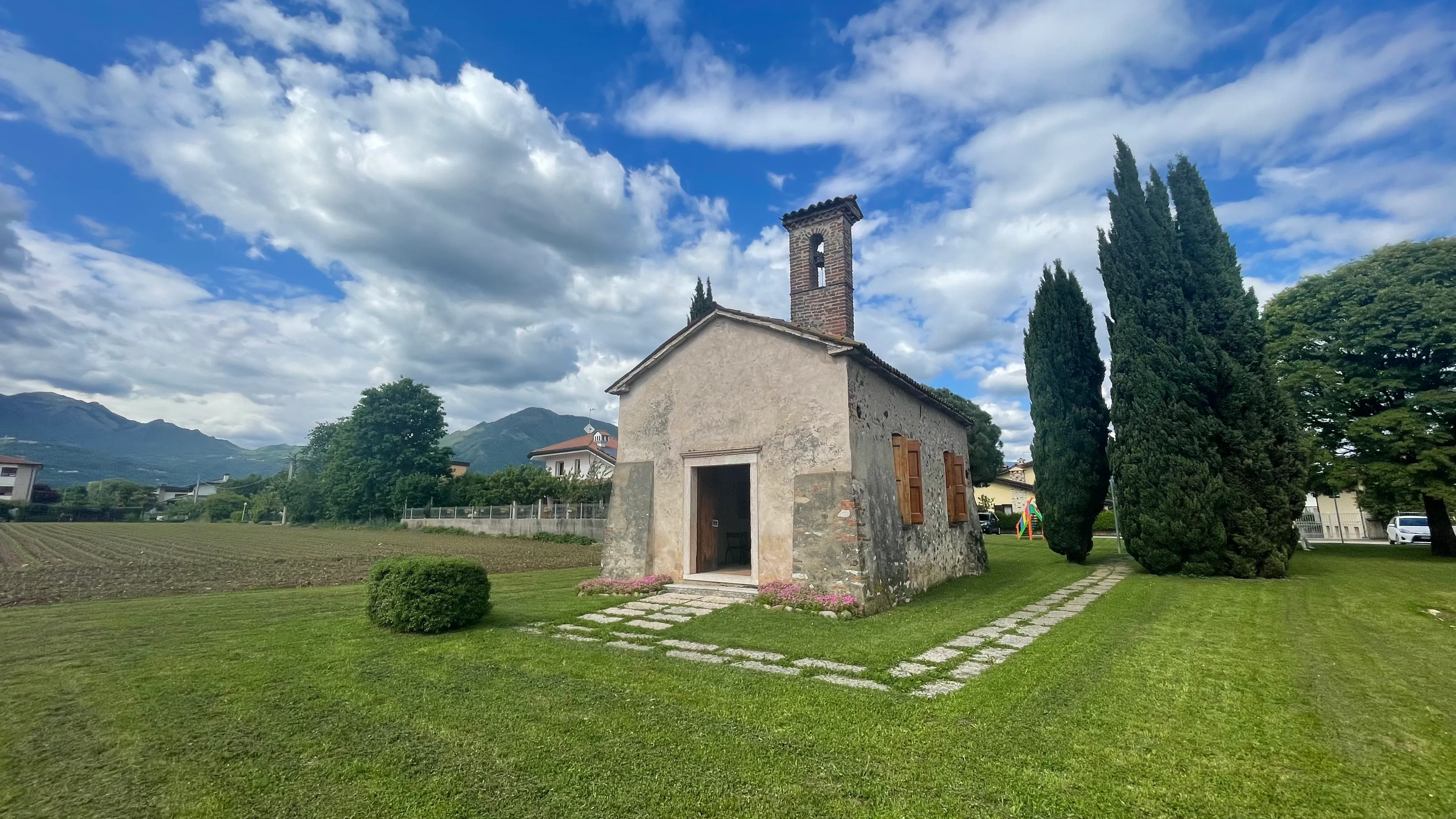 La chiesetta di Santa Giustina a Giavenale di Schio cover
